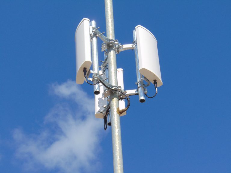hospital cellular antennas DAS